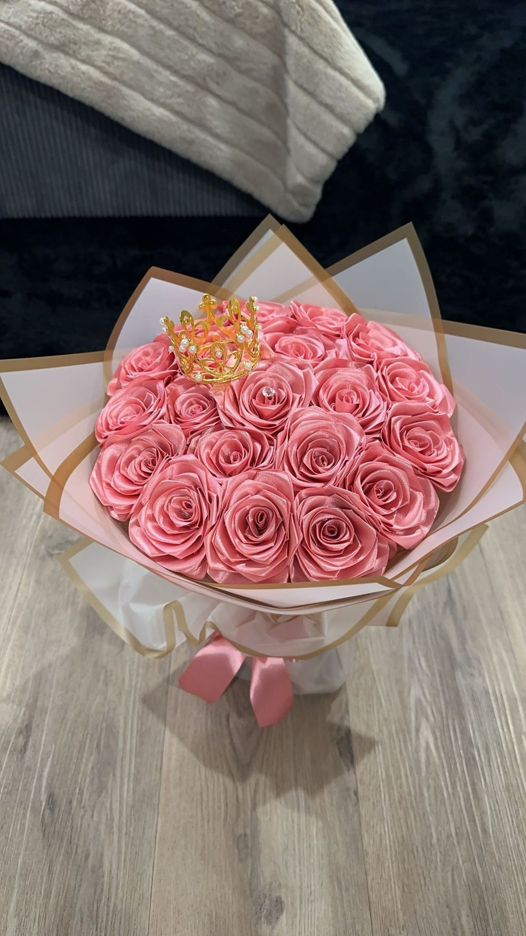 20 Count Eternal Rose Gold Bouquet