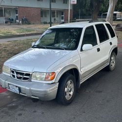 2000 KIA Sportage