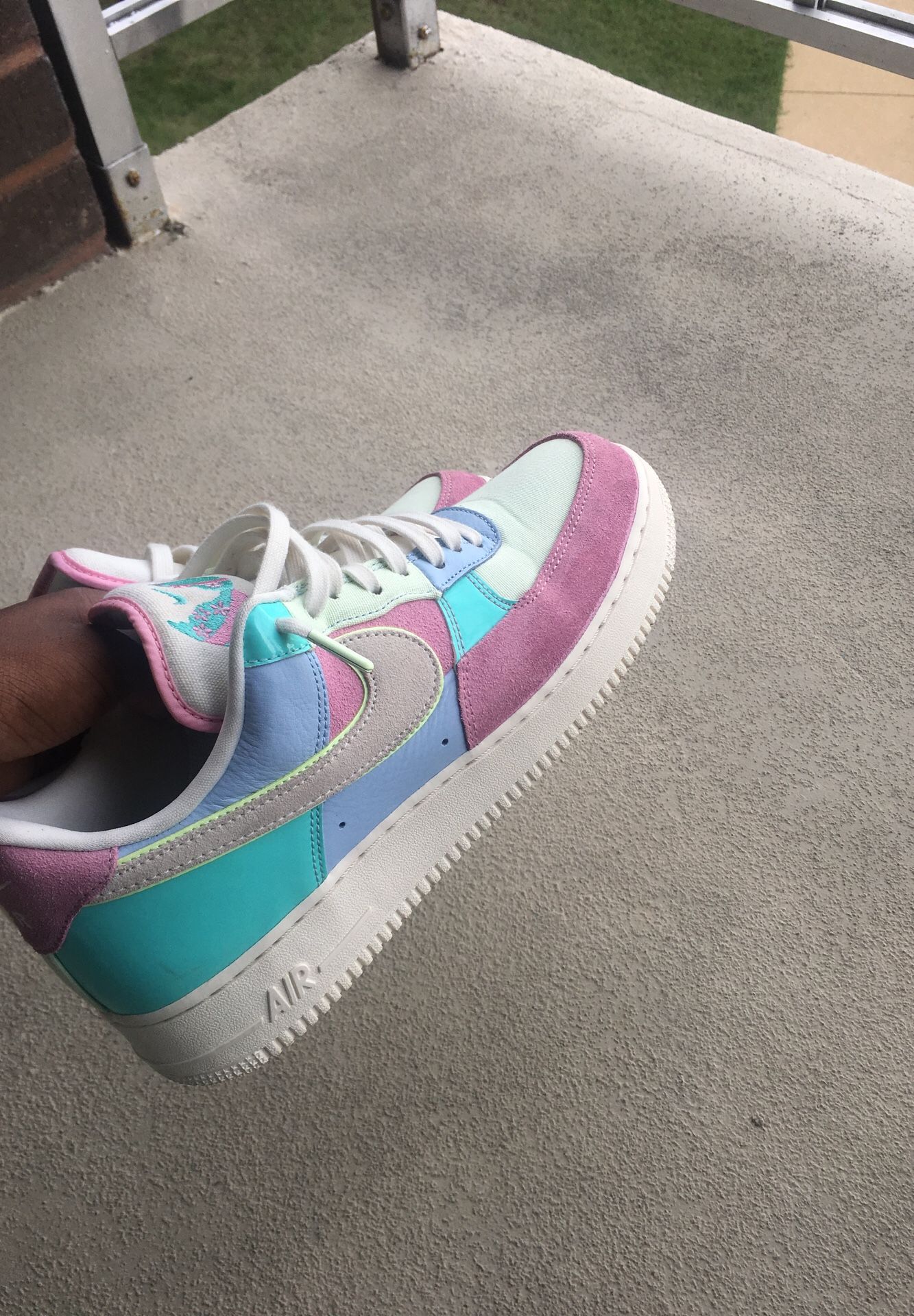 Air Force 1 Easter Edition