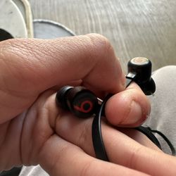 beats flex