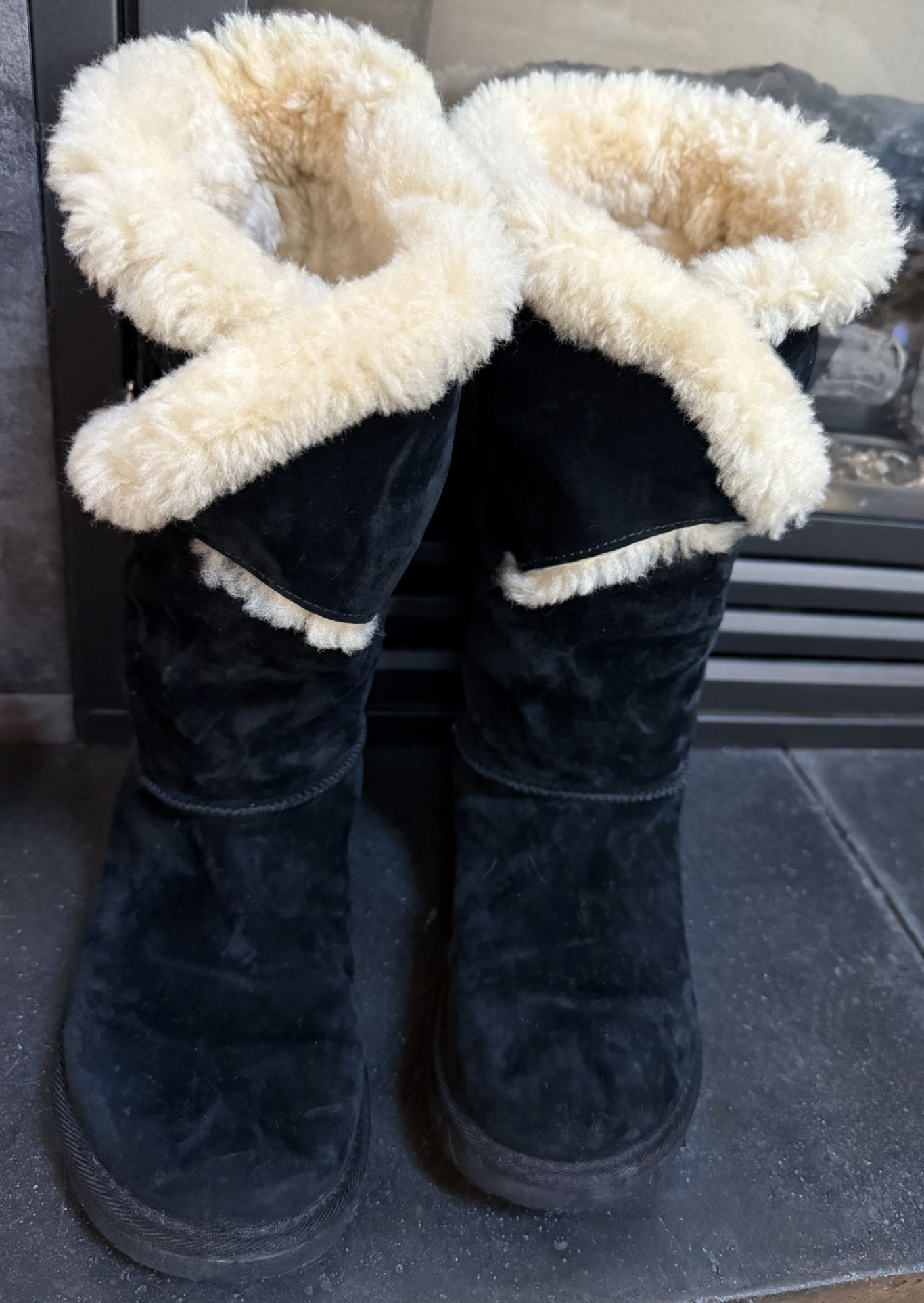 ⭐️💲SOLD💲⭐️ Y2K UGG Boots Sheepskin & Suede Leather w/ Shearling trim & Buckle RARE STYLE 8