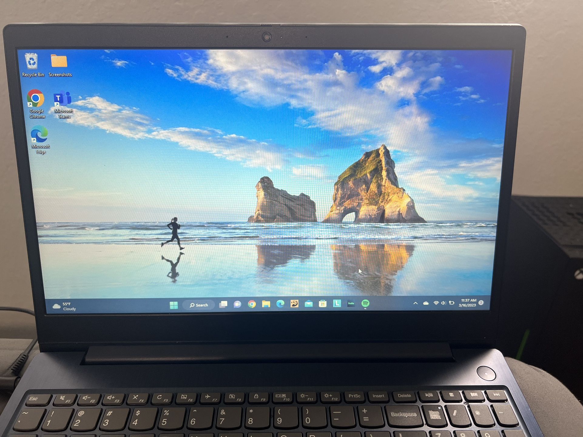 Lenovo Touchscreen Laptop 15.6”