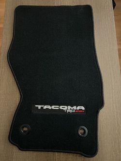 Brand: Toyota Toyota Tacoma TRD Off-Road - Set of 4 floor mats, black, embroidered