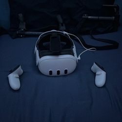Meta Quest 3 With Battery Extension And A Gunstock
