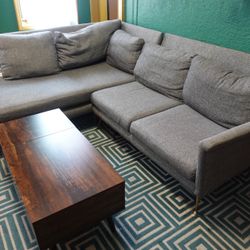 Sectional Couch 