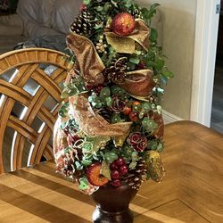 Beautiful Table Top Christmas Tree In A Ceramic  Pot