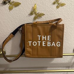 The Tote Bag 