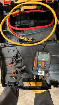 Testo 550 Digital Refrigeration Manifold Set