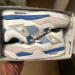 Air Jordan 4 Retro