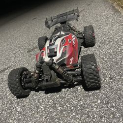 Arrma Typhon 3s 