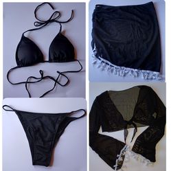 women's swimsuit / Traje de baño.