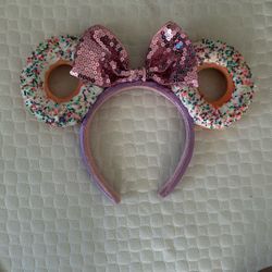 Minnie Mouse Ears