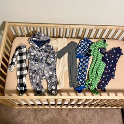 6 Warm Onesie Pajamas 3-6 Months + Bunting