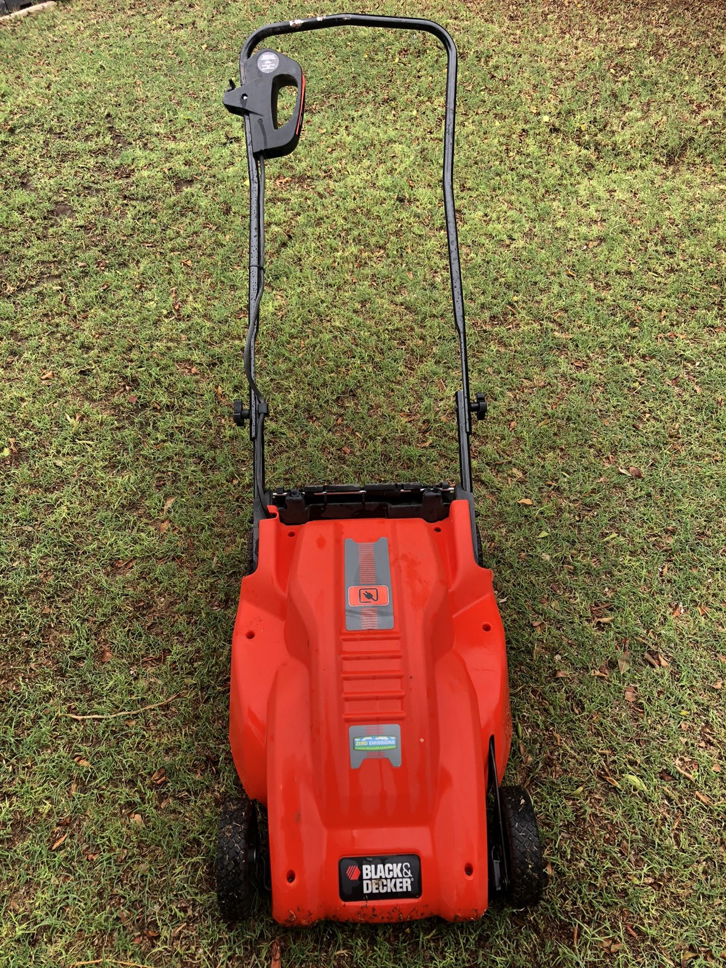 Black & Decker Electric Mower