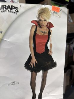 New, Women’s Vampire Costume Size Small