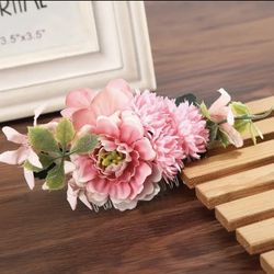 Flower Hair Comb Elegant Bridal Crystal Hair Ornaments Rustic Wedding Floral Women Flower Leaf Hair Comb Brides Hair Accessories   Message me if you a