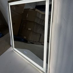 Mirror Led 40x36