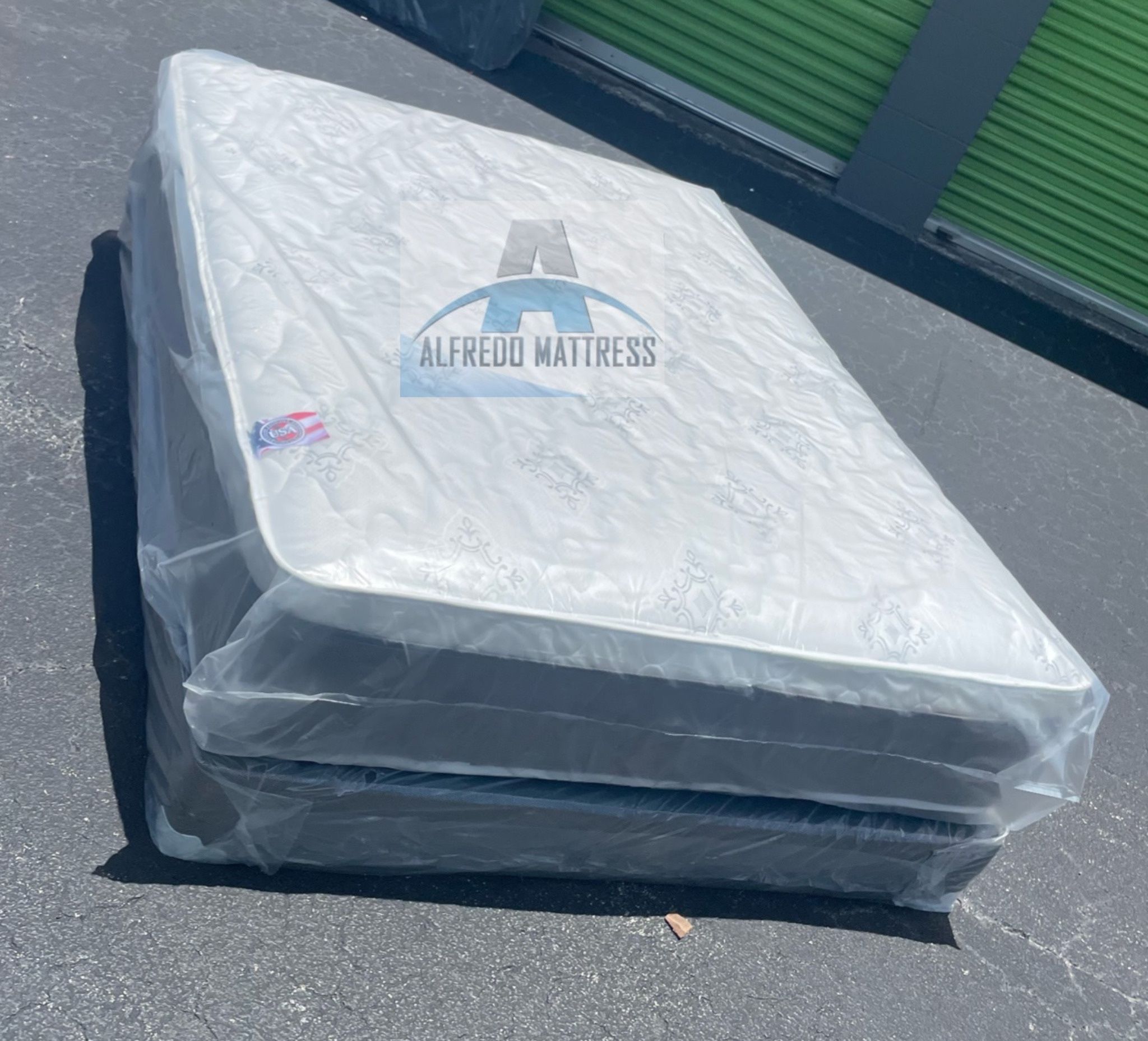 NEW QUEEN PILLOW TOP 60x80 SET MATTRESS AND BOX SPRING 2pcs