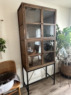Classic Home Display Cabinet