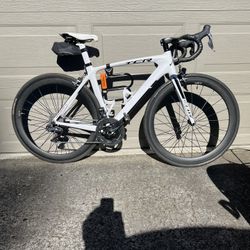 Giant TCR Road Bike
