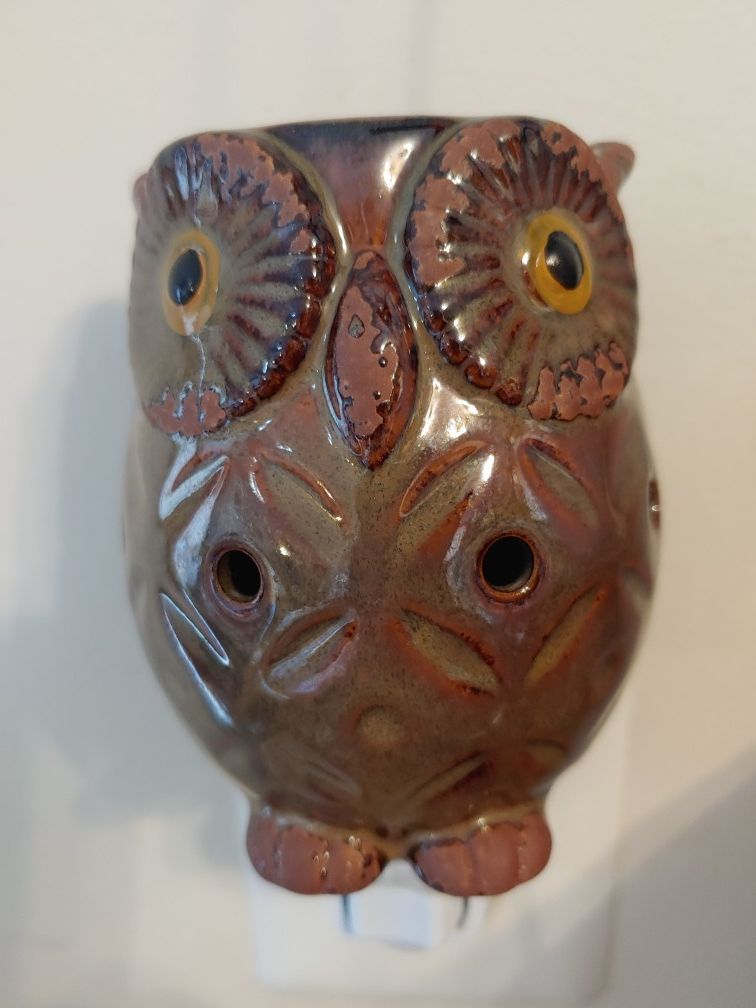 Owl Night Light Lamp Ceramic Decor Wall Plug Animal