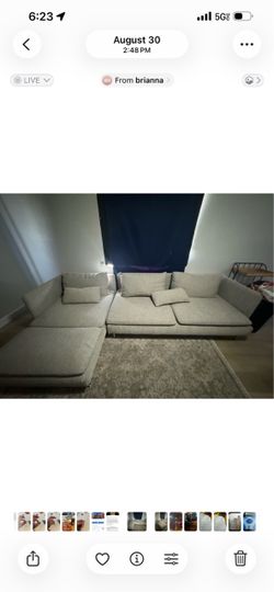 Light Gray Sectional Sofa with Chaise