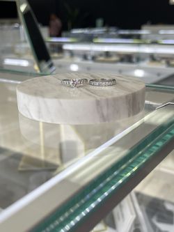 14k White Gold Diamond Wedding Ring Set Thumbnail