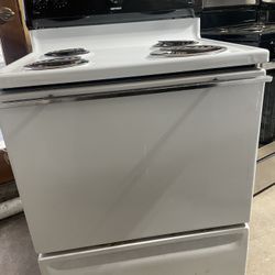 Used Electric Stove Hot Point 