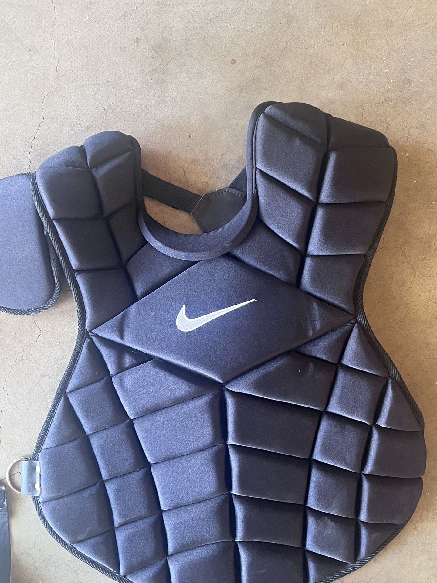 Nike catchers Gear for Sale in Irwindale, CA - OfferUp