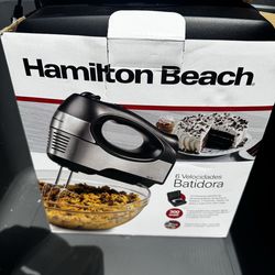Hand mixer