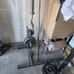 Squat Rack With Weights And 2 Bars 