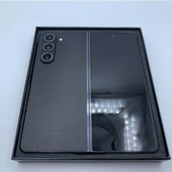 New Galaxy Z Fold5 for T-Mobile