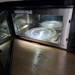 LG Microwave 