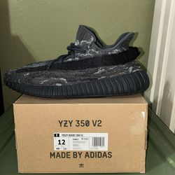 Yeezy Boost 350 V2