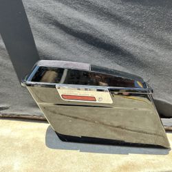 Harley-Davidson Left Side Saddlebag With Speaker 