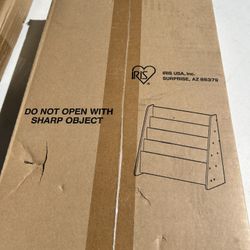 Wooden Book-Magazine Rack