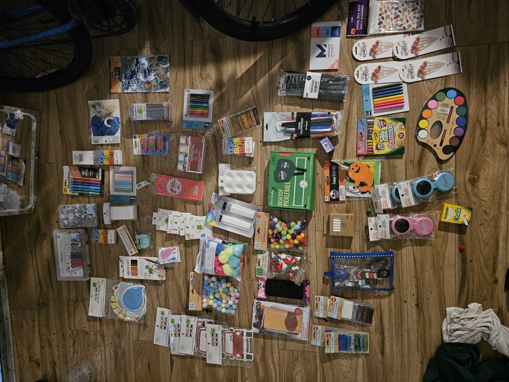 Miscellaneous Items From Arts And Crafts To School Supplies