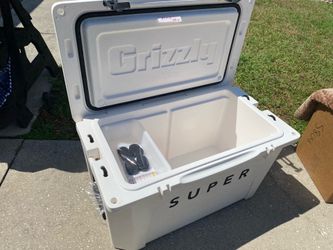 Cooler by GRIZZLY