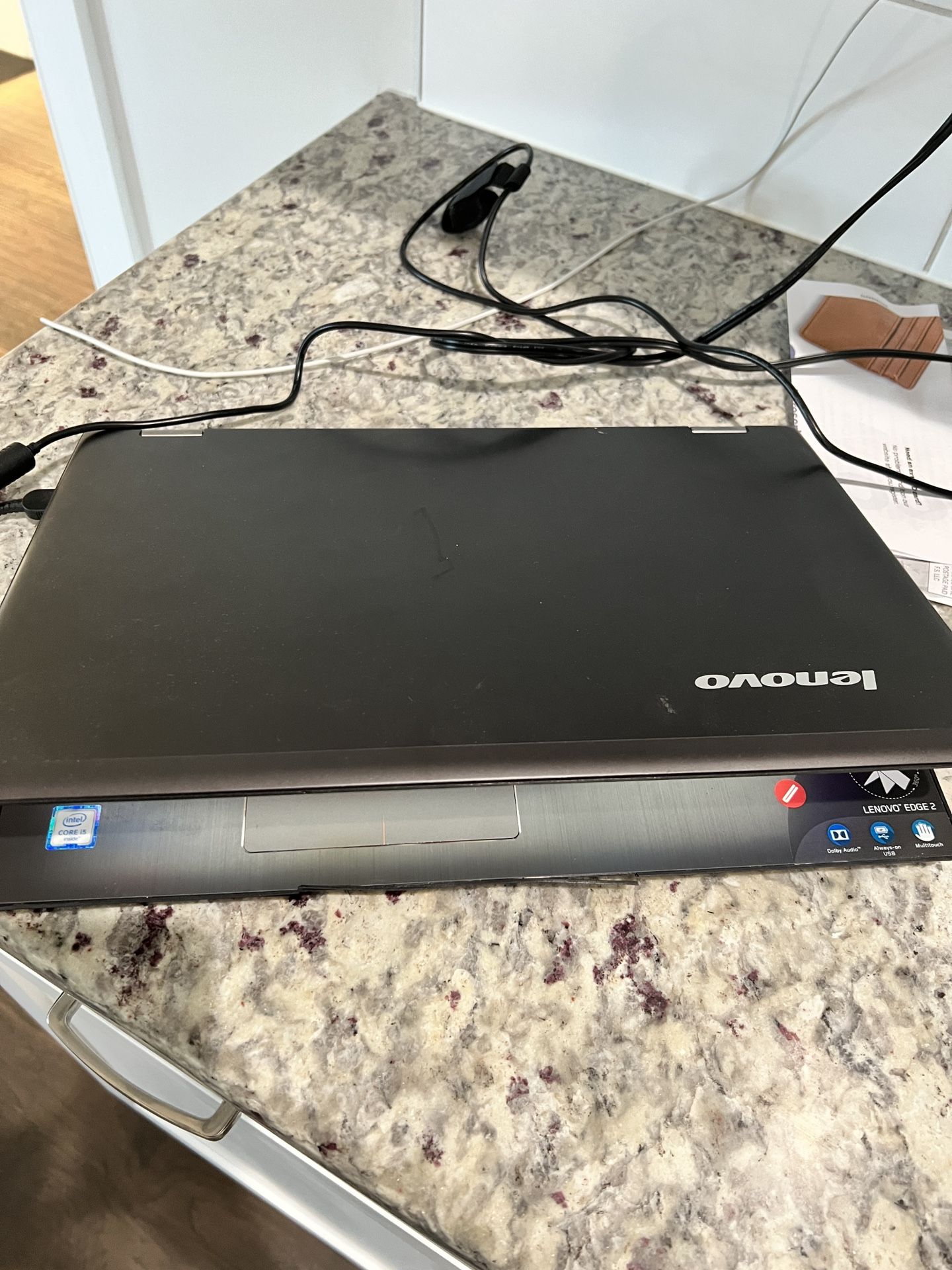 Lenovo edge 2 I5 8GB RAM 1TB HD