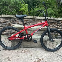 Dynacraft Wipeout 20-inch BMX Bike