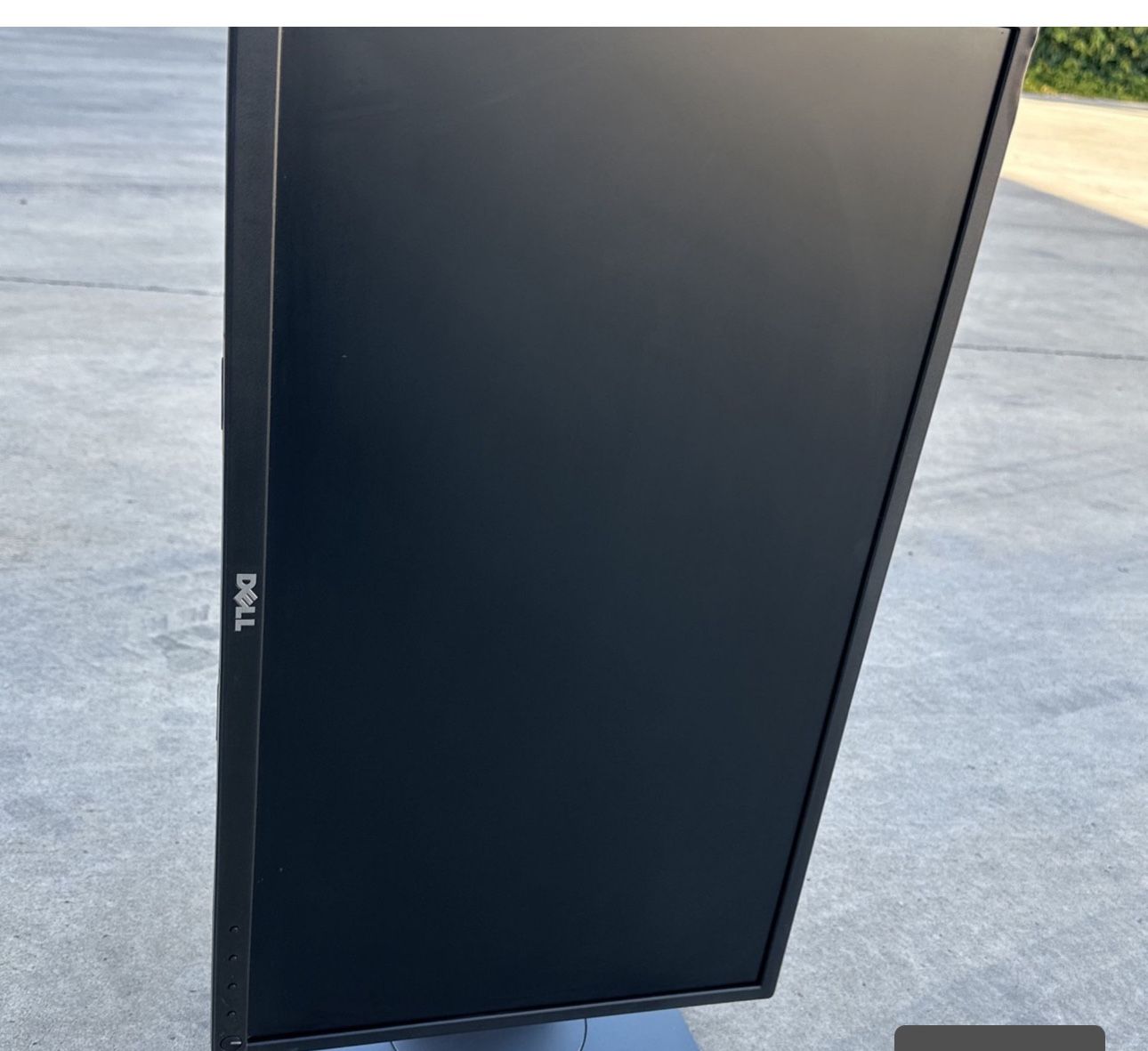 DELL 23” LED Monitor