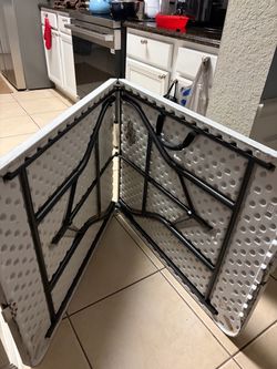 6F Foldable tabl