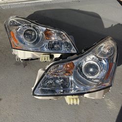 2007-2008 Infiniti G35 Headlights OEM