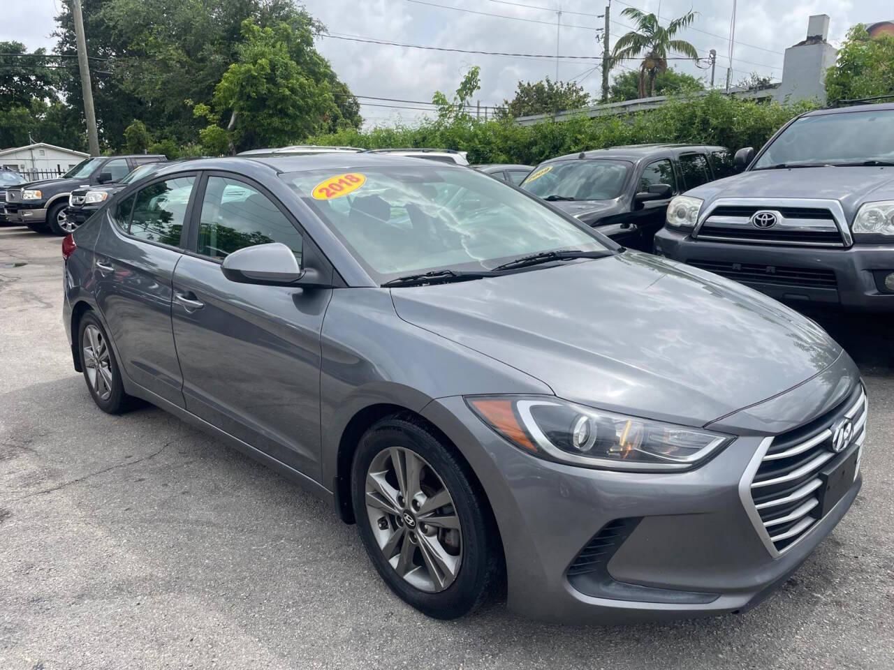 2018 Hyundai Elantra