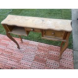 Vanity Or Desk Table 