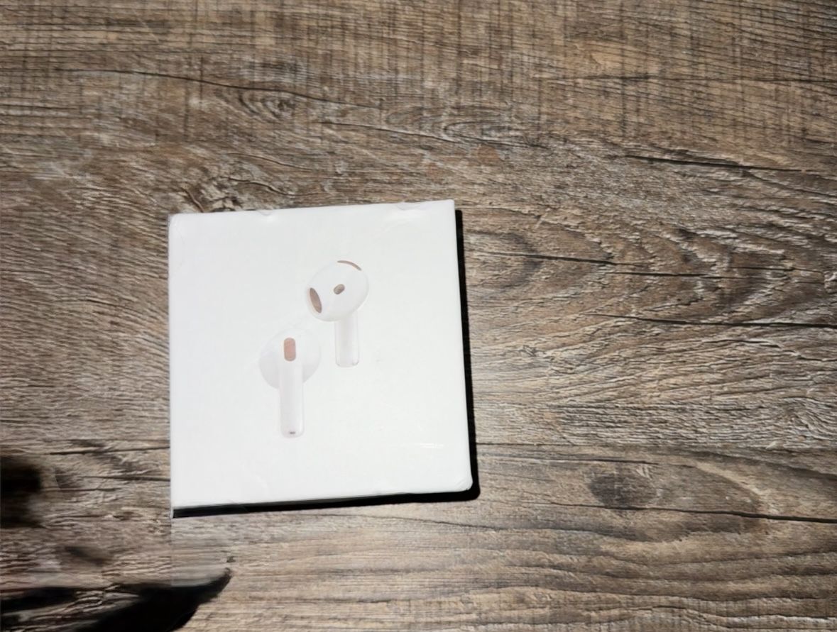 Airpods Generation 4 Active Noise Cancellation