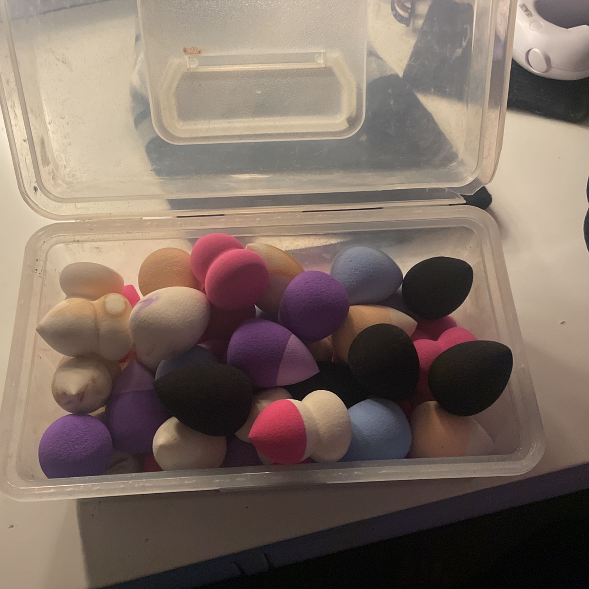 Over 40 Makeup Beauty Blenders