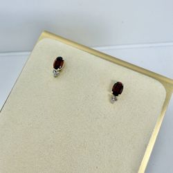 10k Yellow Gold Rust Color Stone Earrings 