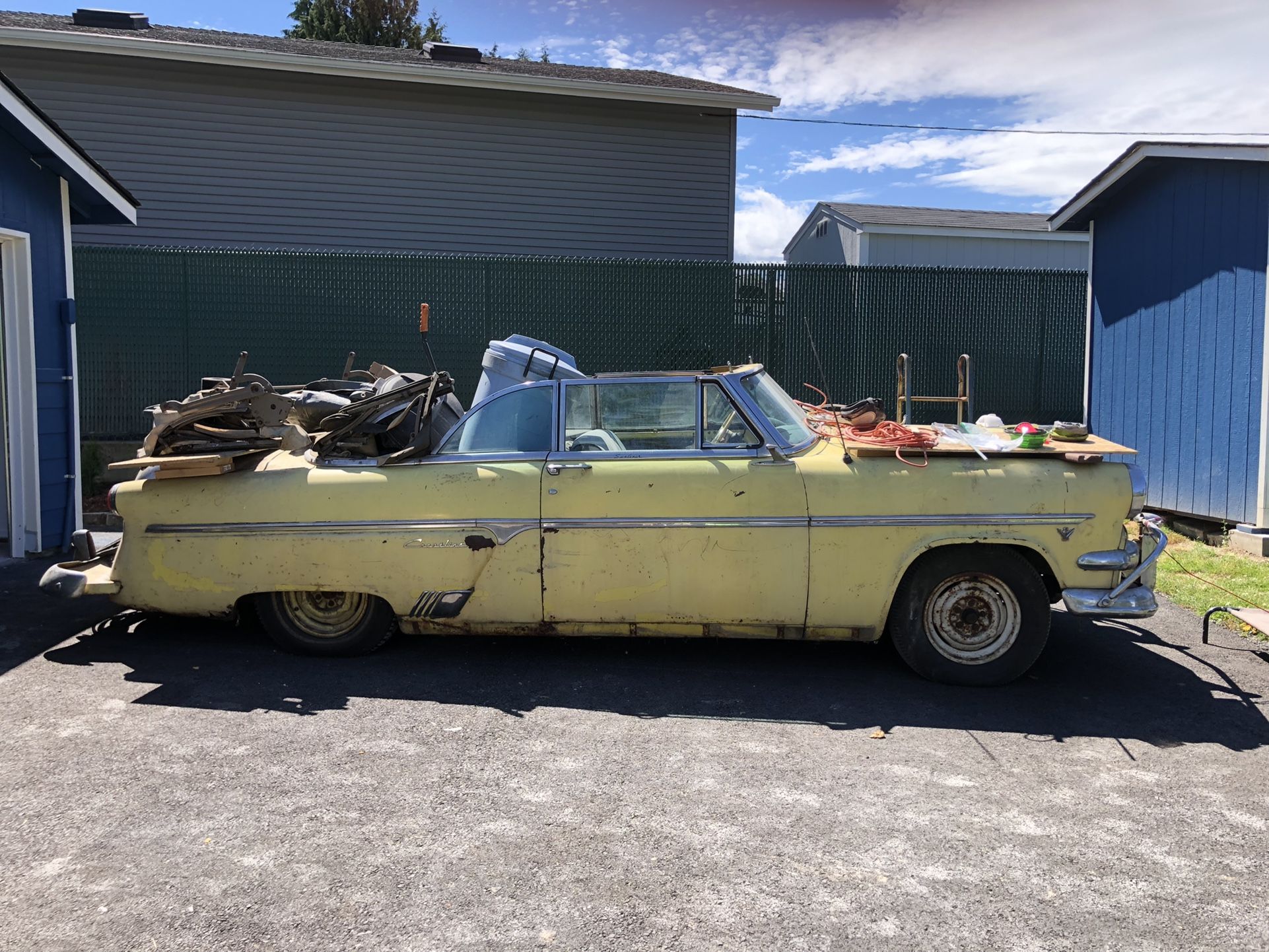 1954 Ford Crestline