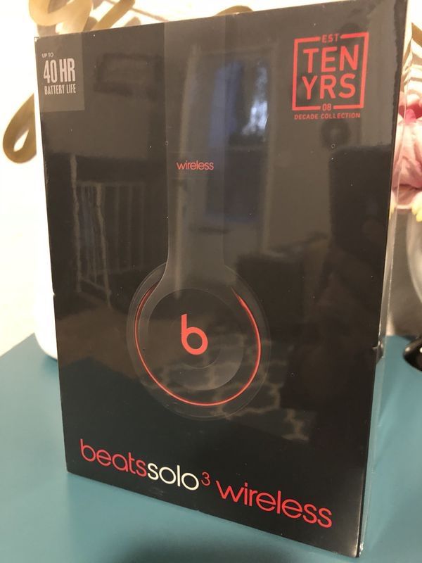 NEW Beats Solo 3 Wireless Decade Edition